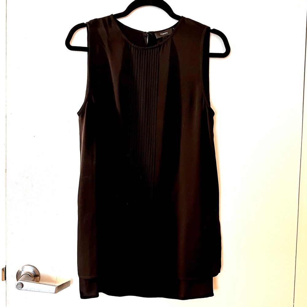 Theory sleeveless silk top with pleating in front
